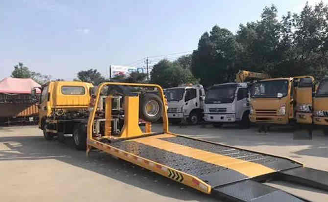 泽普汽车中途维修案例