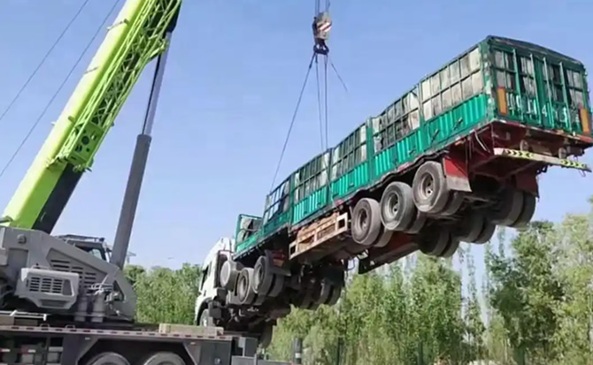 泽普道路脱困救援案例