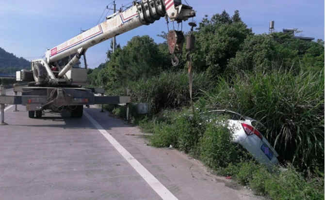 泽普重载吊车救援